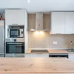 Feriehus Sr Cancelas 3bdr Townhouse In Centre Marbella