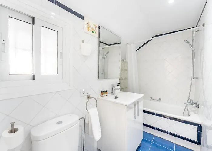 Sr Cancelas 3bdr Townhouse In Centre Marbella