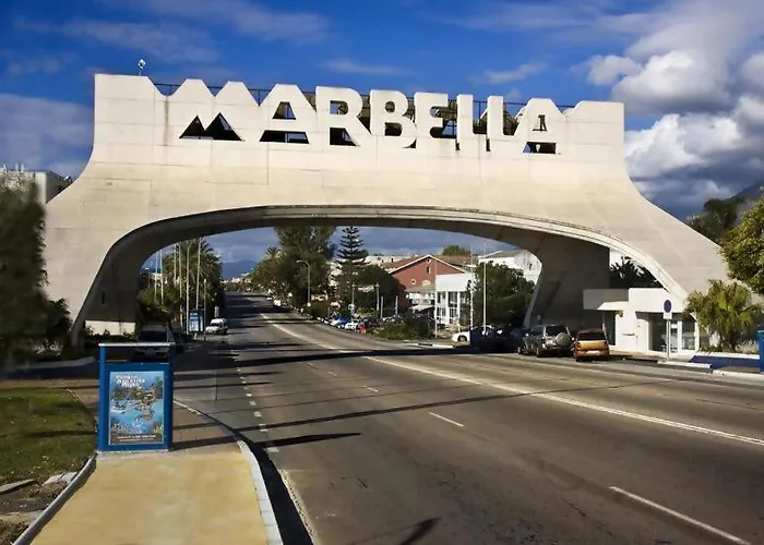 Sr Cancelas 3bdr Townhouse In Centre Ferienhaus Marbella
